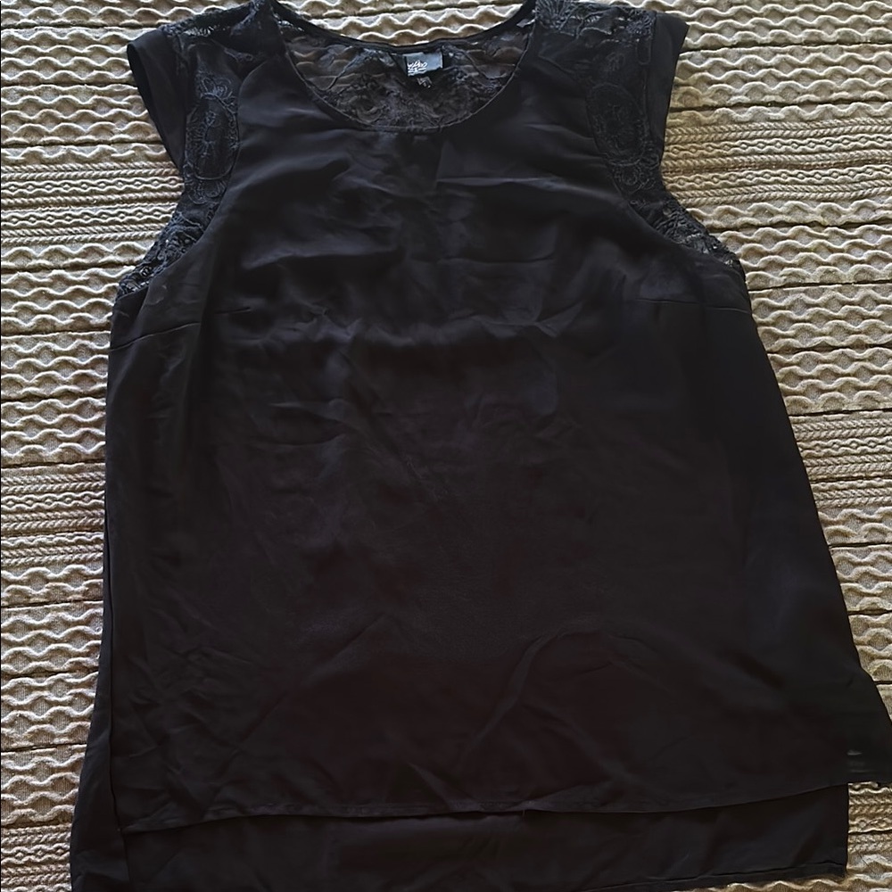 Wassio Black Lace Accent Blouse